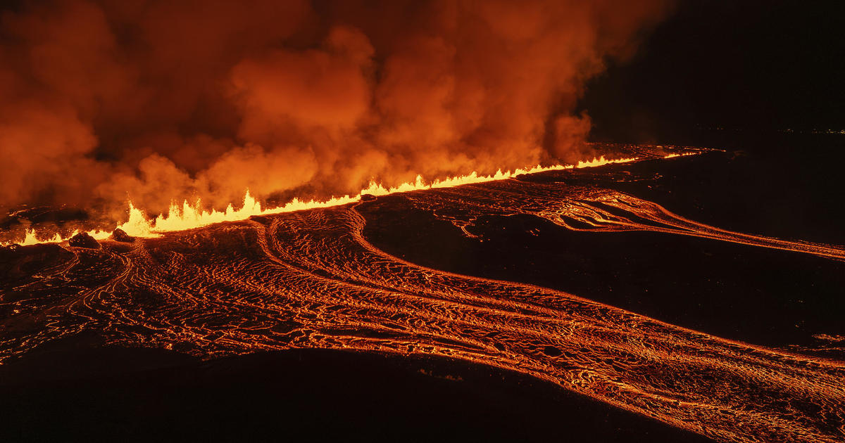 Iceland volcano flares up in 7th eruption in a year, Grindavík evacuates residents