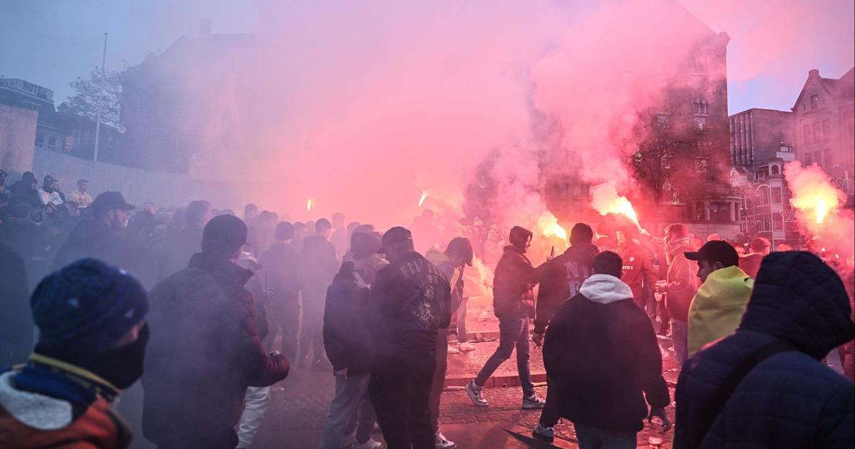 Israeli soccer fans attacked in Amsterdam, 62 arrested