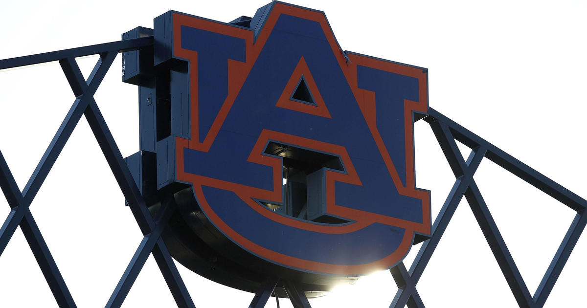 Auburn men’s basketball team plane diverted after fight between players