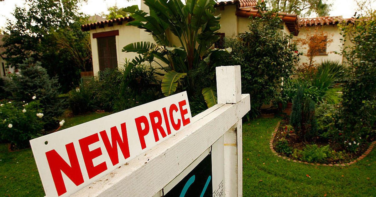 Will home prices drop in 2025? Here’s what experts say.